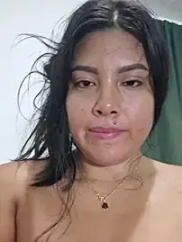 Stripchat Sex Cam of steisy325