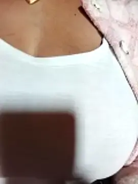 Rajni_hot83 from stripchat