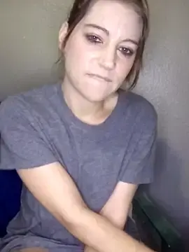 Stripchat Adult Webcam of XLisaxx