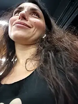 Stripchat Live Sex Cam of Izabella_Bella