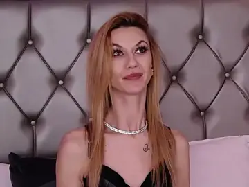 Stripchat Free Porn Cam of MayaHale