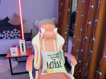 Stripchat Adult Webcam of Queen_baby