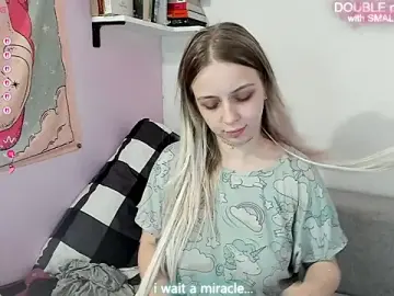 Stripchat Live Sex Cam of Alice_Halle