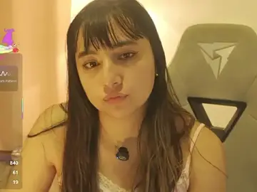 Stripchat Adult Webcams of EmmitaGarcia