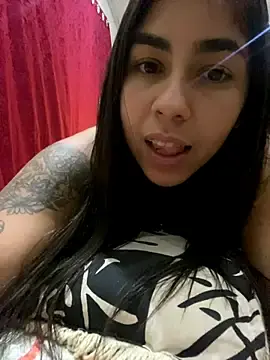 Stripchat Nude Webcam of iarinhalatina