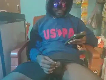 Stripchat Live Sex Cam of localboybbsr