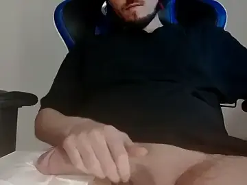 Stripchat Watch Live Sex Cams of ridetto