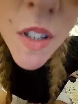 Stripchat Sex Chat of NaughtyCatgirl