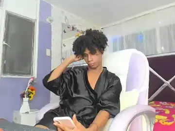 Stripchat Sex Chat of Santy_bigcock_01