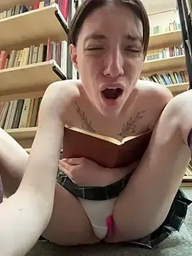 Stripchat Live Sex Cam of BallerinaCappuccino_