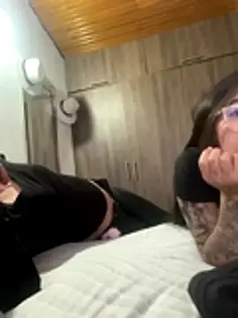 Stripchat Free Live Porn of JuliethaDemon_