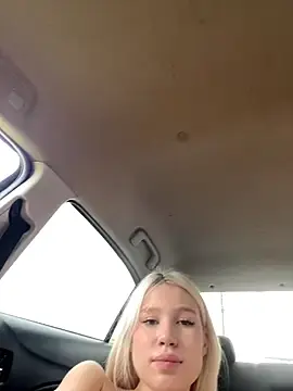 Stripchat Adult Webcam of Kiss_Aurora_