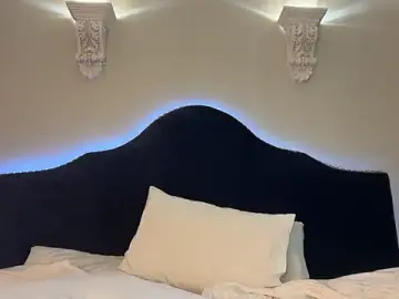 Stripchat Best Webcam of MiaDavis21