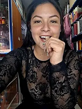 Stripchat Live Sex Cam of Niidia