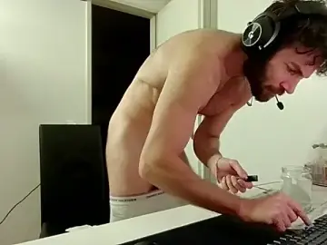 Stripchat Private Sex Chat of alpha-hunk