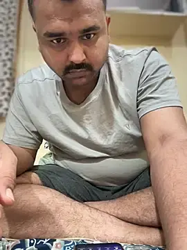 Stripchat Free Porn Cam of FullfillyouDREAMS