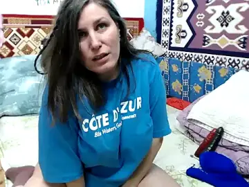 Stripchat Free Porn Cam of Adelinemilf