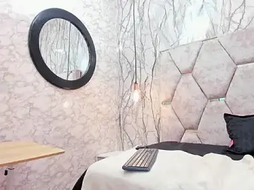 Stripchat Sex Cam of Naughty_Trans_