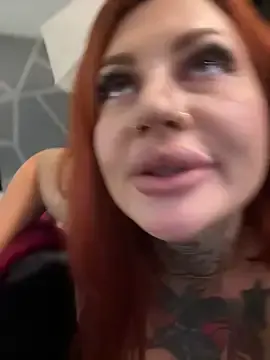 Stripchat Adult Webcam of krysstal003