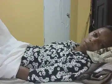 adele-33 from stripchat