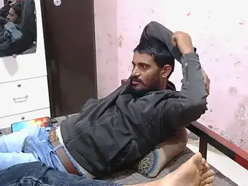 Stripchat Watch Live Sex Cams of HotXKrish