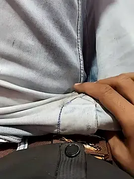 Stripchat Watch Live Sex Cams of HotXKrish