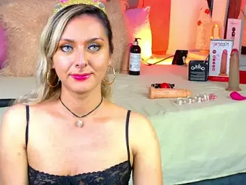 Stripchat Best live sex cam show of Lunitaa_Diva