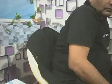 Stripchat Adult Video Chat of KUMA_500