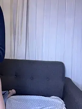 Stripchat Watch Live Sex Cams of cristal__violetaa