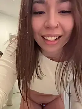 Stripchat Sex Cam of KimArts