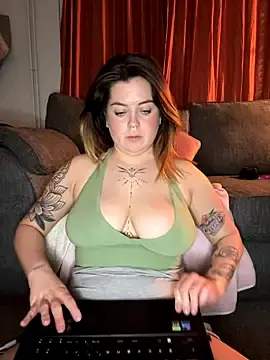 Stripchat Live Porn of _naomidiz