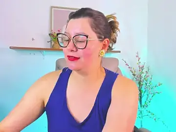 Stripchat Nude Webcam of Chanelll_Taylorr_