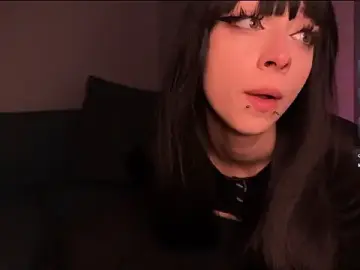 Stripchat Free Porn Cam of Handsomepure