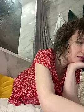 Kitty_Kisss from stripchat