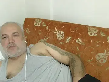 Stripchat Watch Live Sex Cams of husoizmir