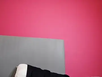 Stripchat Free Live Porn of Slutty_Kiki_Bella