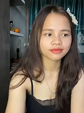 Stripchat Free Porn Cam of Sweet-Stars-01