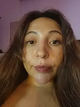 Stripchat Adult Webcam of VickyHoult