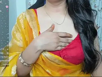 Stripchat Adult Webcam of Smiley_Riya