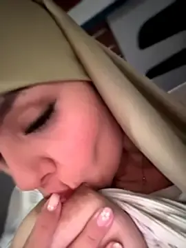 Stripchat Live Sex Cam of lalilamassu1