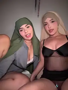 Stripchat Watch Live Sex Cams of lalilamassu1