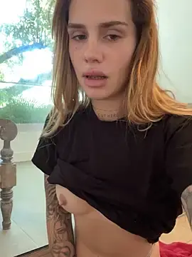 Stripchat Live Sex of EmiliaCatalina