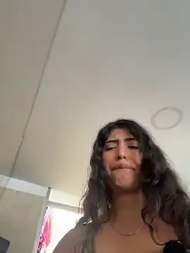 Gaby_zahir_ from stripchat