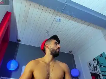 Stripchat Live Porn of Yiyo10_