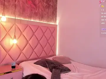 Stripchat Sex Chat of catee_martinez