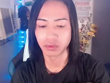 Stripchat Adult Webcam of Miracle_TheBrat