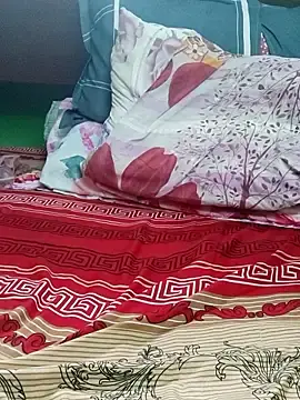 Stripchat Sex Cam of QueenSoreal