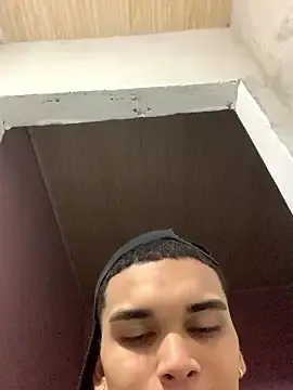 Stripchat Sex Cam of branquinhodelicia