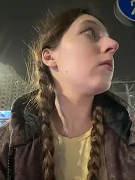 Stripchat Free Porn Cam of FroggyAnna