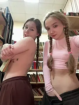 Stripchat Watch Live Sex Cams of FroggyAnna